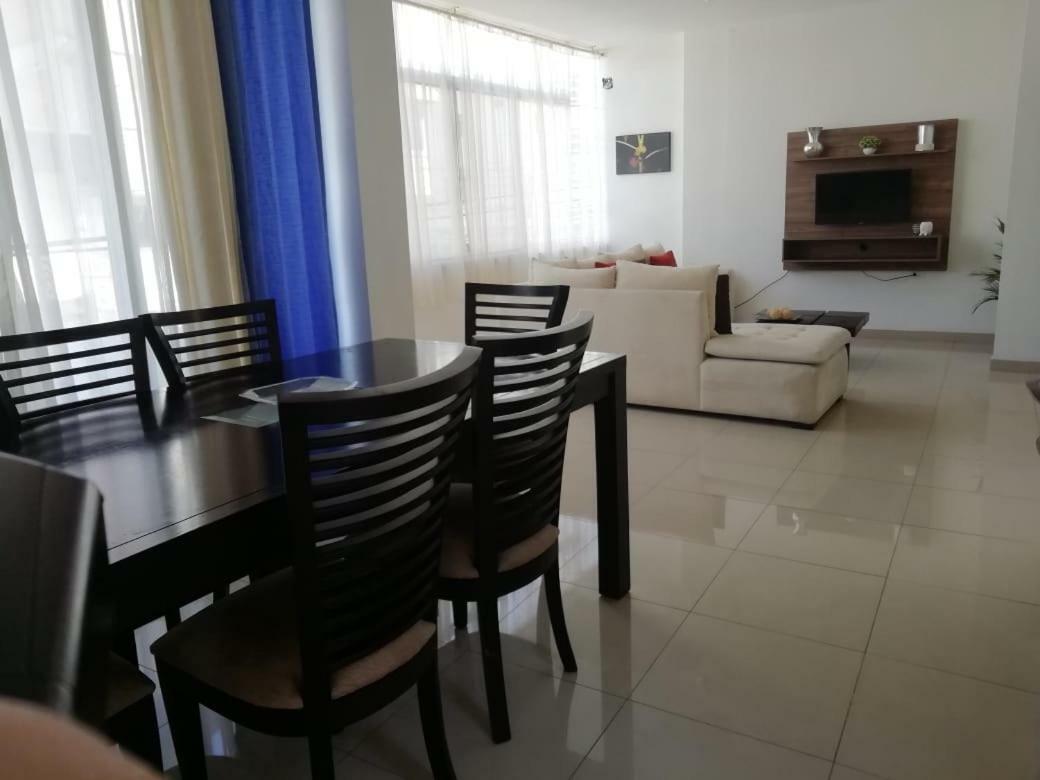 Departamento En El Centro De Manta Apartment ภายนอก รูปภาพ